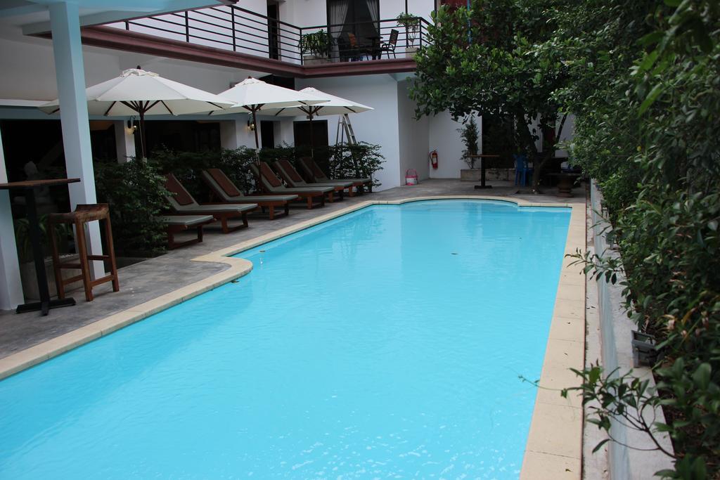 Palm Tree Boutique Hotel พนมเปญ ภายนอก รูปภาพ
