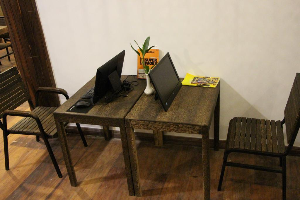 Palm Tree Boutique Hotel พนมเปญ ภายนอก รูปภาพ